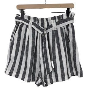 New Love Tree White & Gray Striped Loose Linen Shorts - Size S